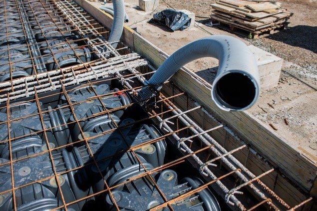 Preparation of the Foundations with Crawlspace using Air Igloos and Vents Preparation of the Foundations with Crawlspace using Air Igloos and Vents